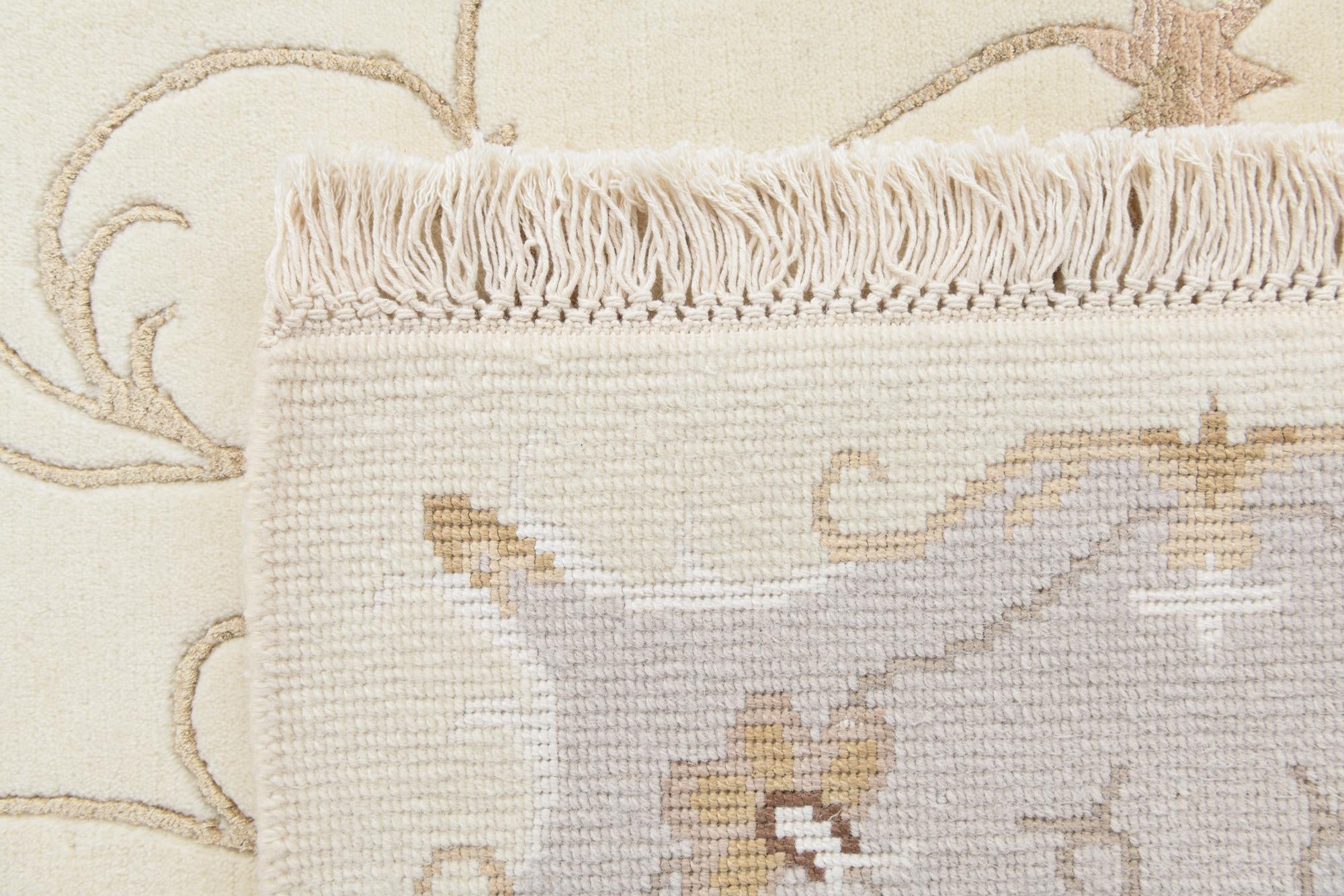 5' 9 x 7' 10 Hand Knotted Darya Wool Rug