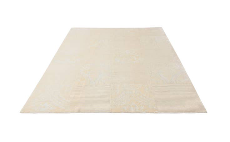 Detail image of 5' 9 x 7' 10 Hand Knotted Darya Wool Rug