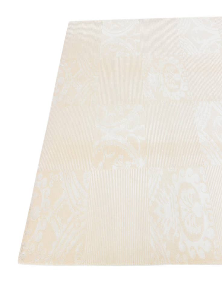 Detail image of 5' 9 x 7' 10 Hand Knotted Darya Wool Rug