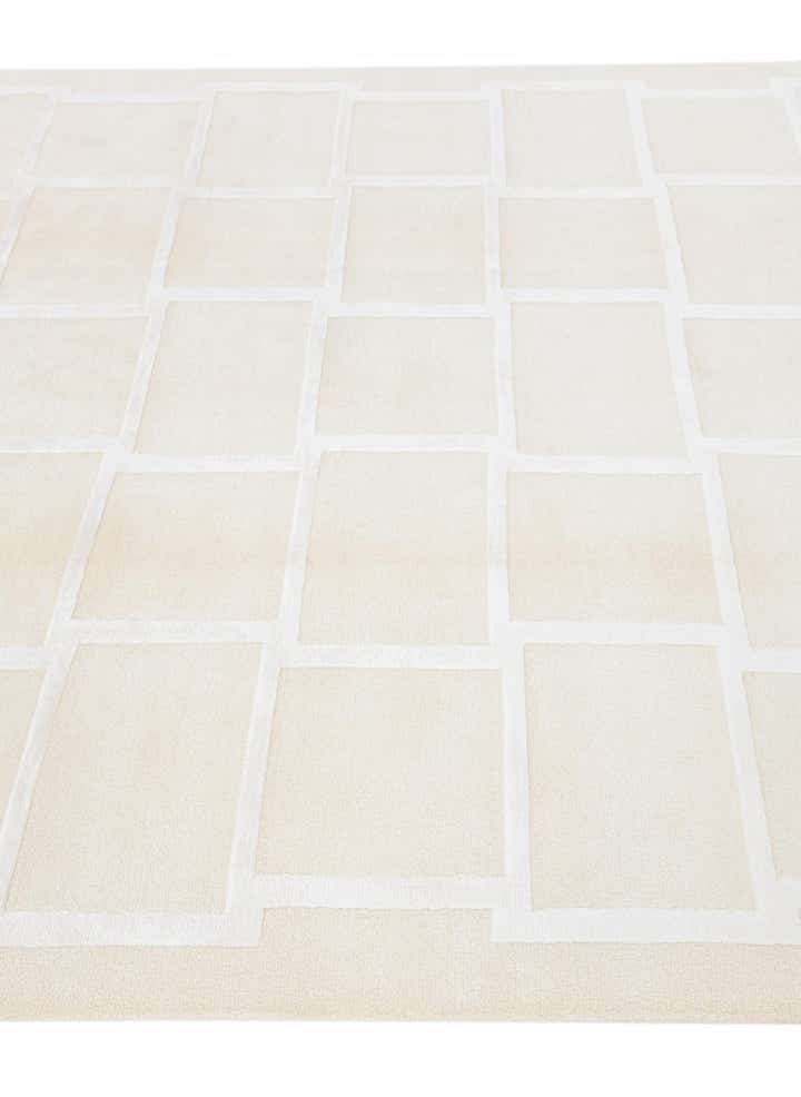 5' 7 x 8' Hand Knotted Darya Wool Rug