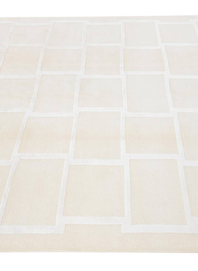 Detail image of 5' 7 x 8' Hand Knotted Darya Wool Rug
