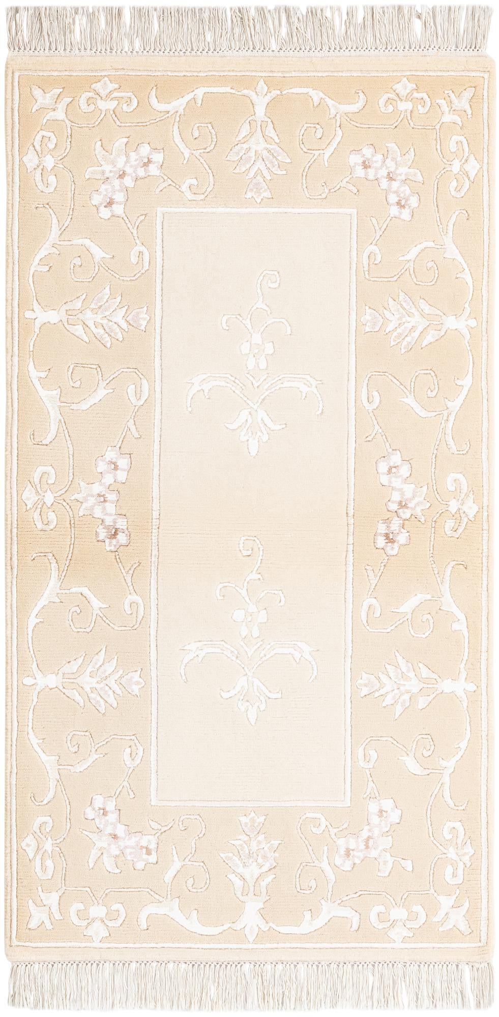 2' 7 x 4' 10 Hand Knotted Darya Wool Rug