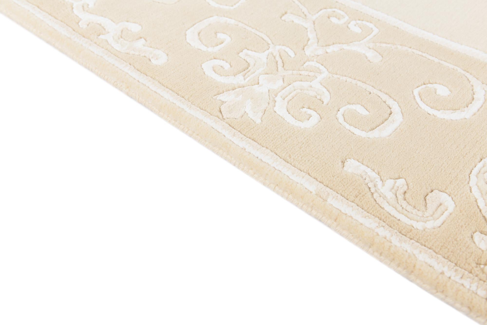 2' 8 x 4' 9 Hand Knotted Darya Wool Rug