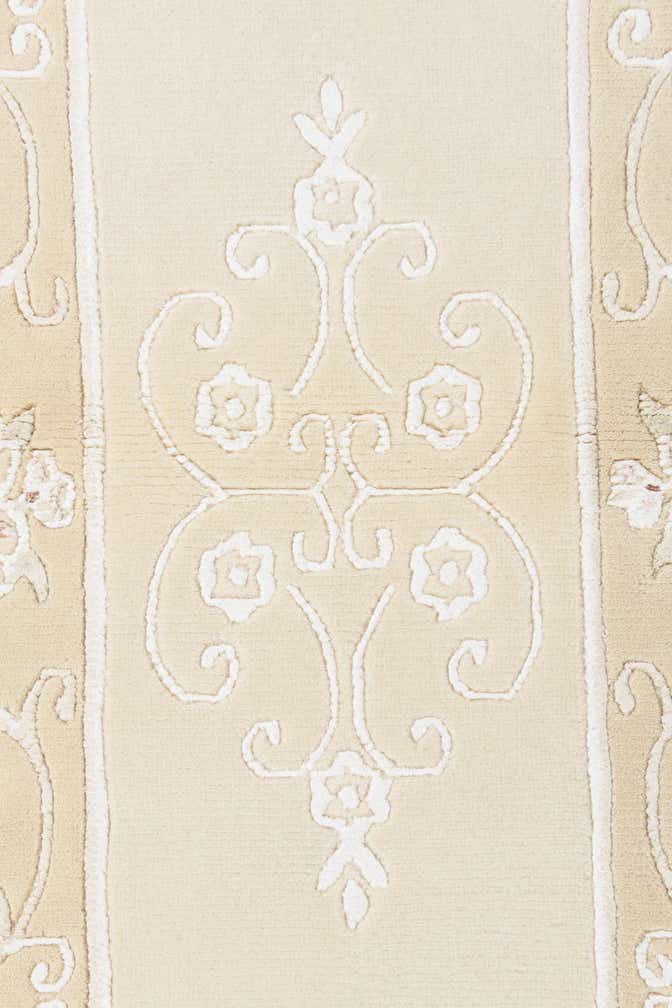 2' 8 x 4' 9 Hand Knotted Darya Wool Rug