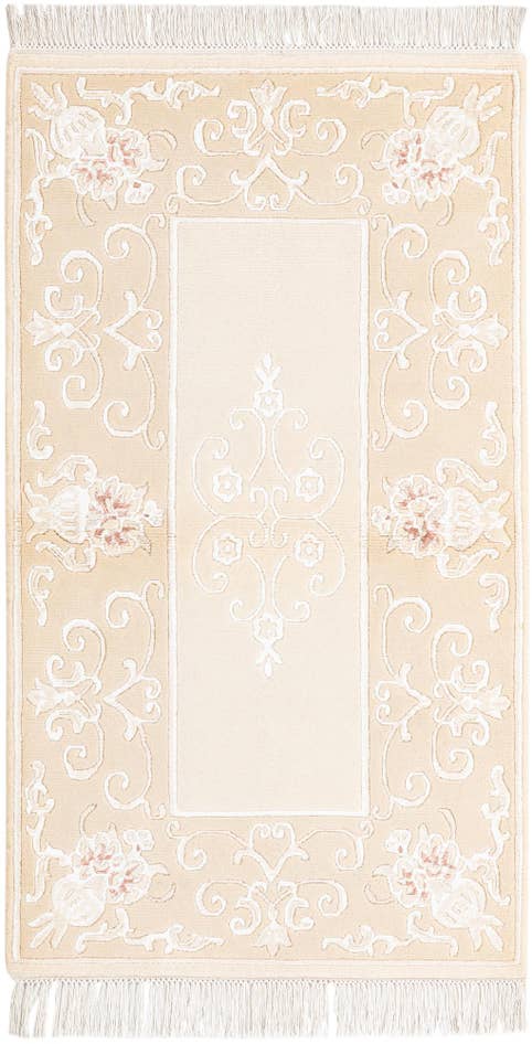 Detail image of 2' 8 x 4' 9 Hand Knotted Darya Wool Rug