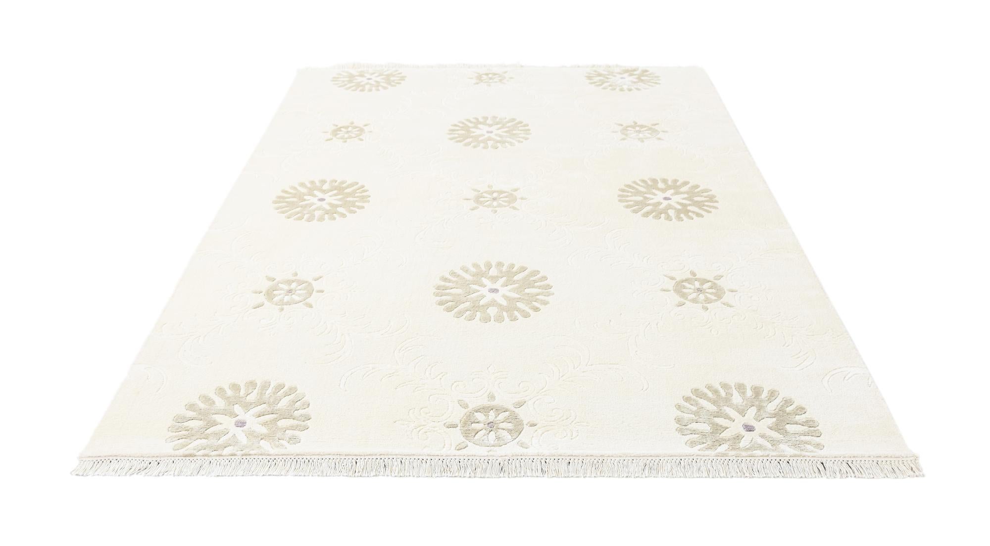 5' 6 x 8' Hand Knotted Darya Wool Rug