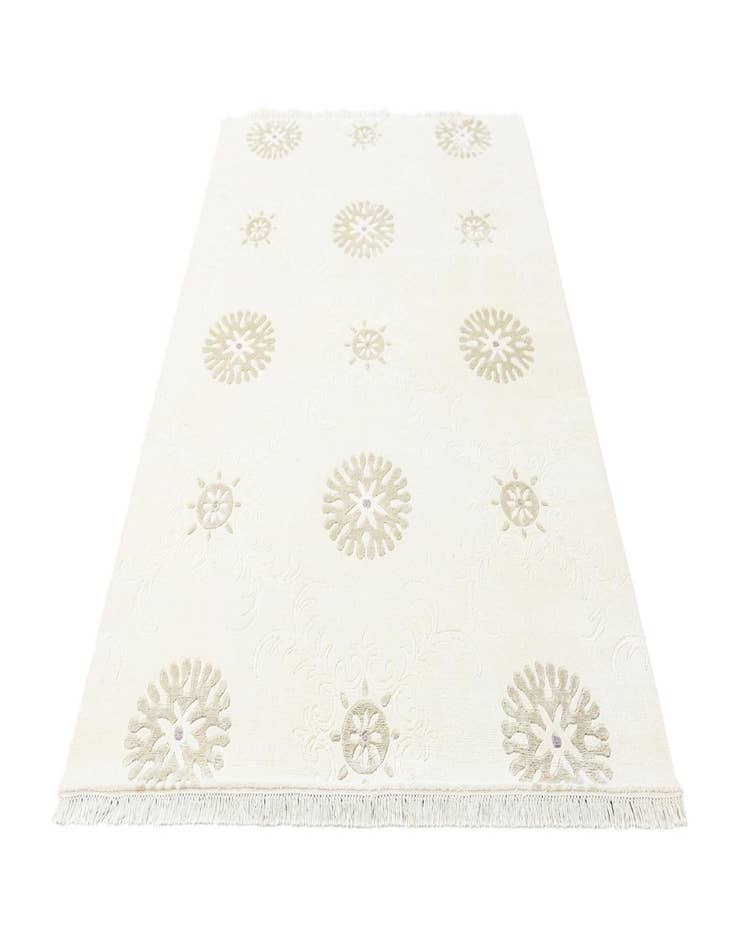 Detail image of 5' 6 x 8'  Hand Knotted Darya Wool Rug