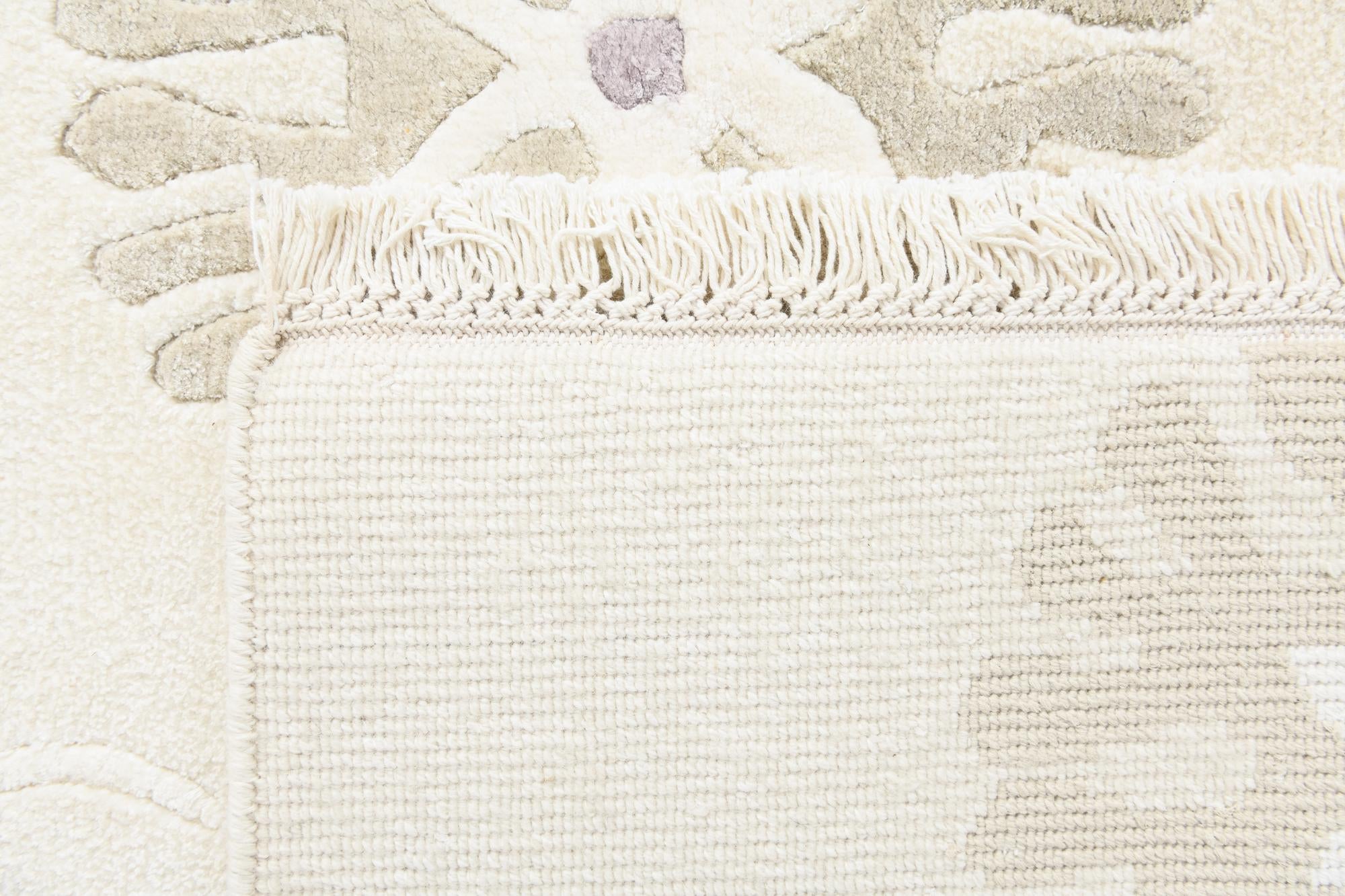 5' 6 x 8' Hand Knotted Darya Wool Rug
