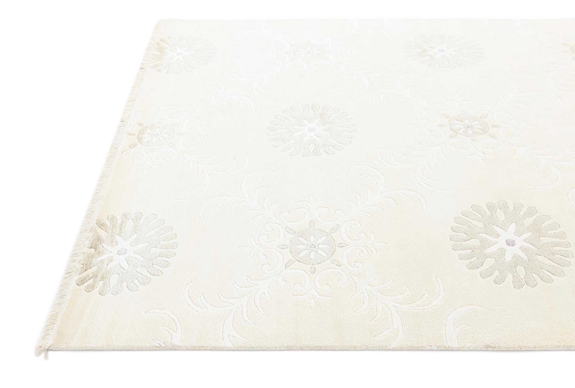5' 6 x 8' Hand Knotted Darya Wool Rug