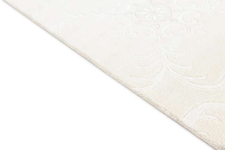5' 6 x 8' Hand Knotted Darya Wool Rug