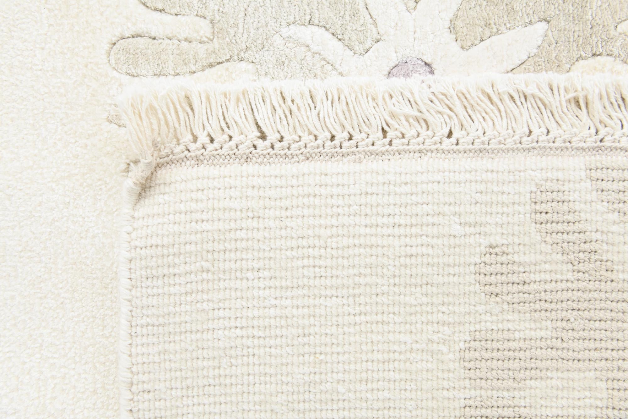 5' 6 x 8' Hand Knotted Darya Wool Rug