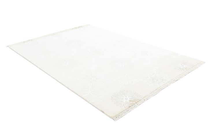 5' 5 x 8' Hand Knotted Darya Wool Rug