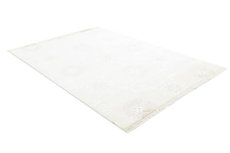 Detail image of 5' 5 x 8' Hand Knotted Darya Wool Rug