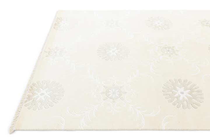 5' 5 x 8' Hand Knotted Darya Wool Rug