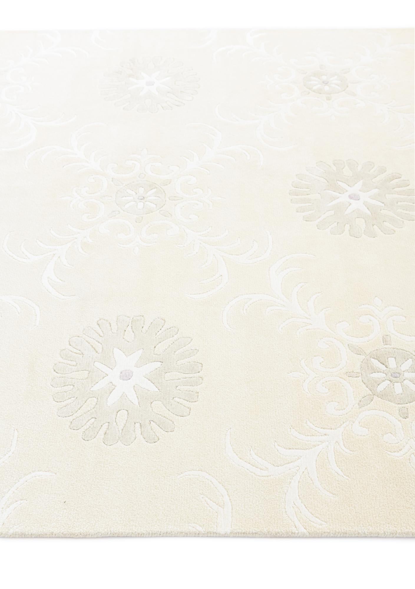 5' 5 x 8' Hand Knotted Darya Wool Rug