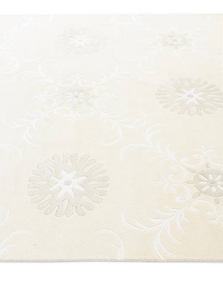 Detail image of 5' 5 x 8'  Hand Knotted Darya Wool Rug