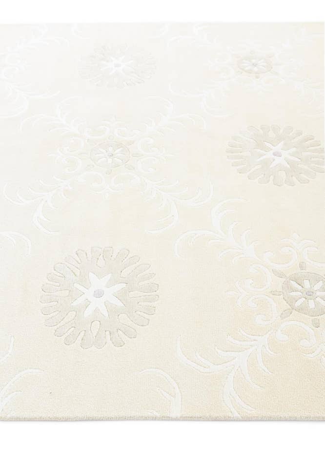 Detail image of 5' 5 x 8' Hand Knotted Darya Wool Rug