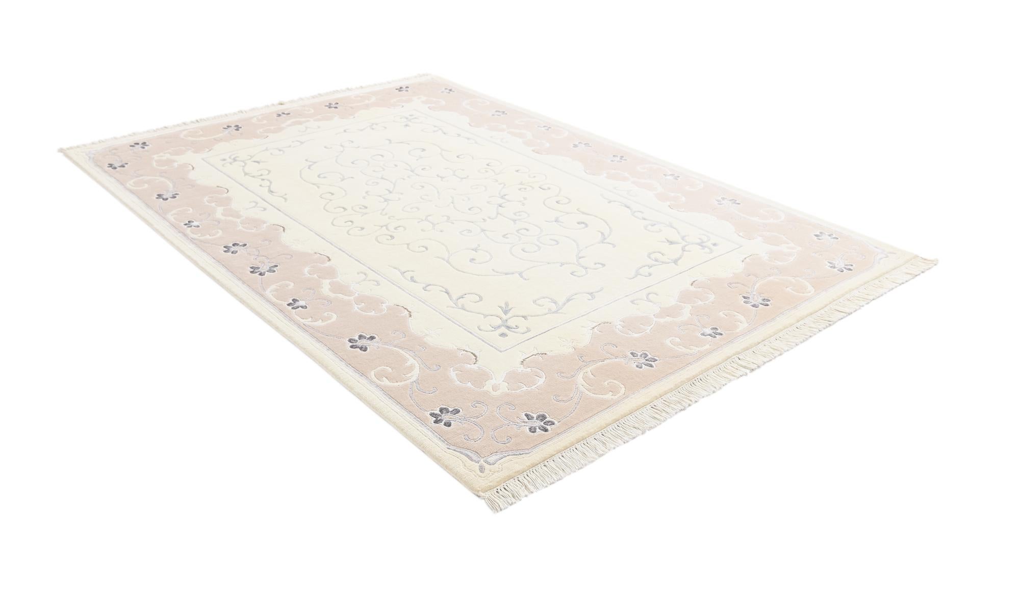 5' 7 x 8' 2 Hand Knotted Darya Wool Rug