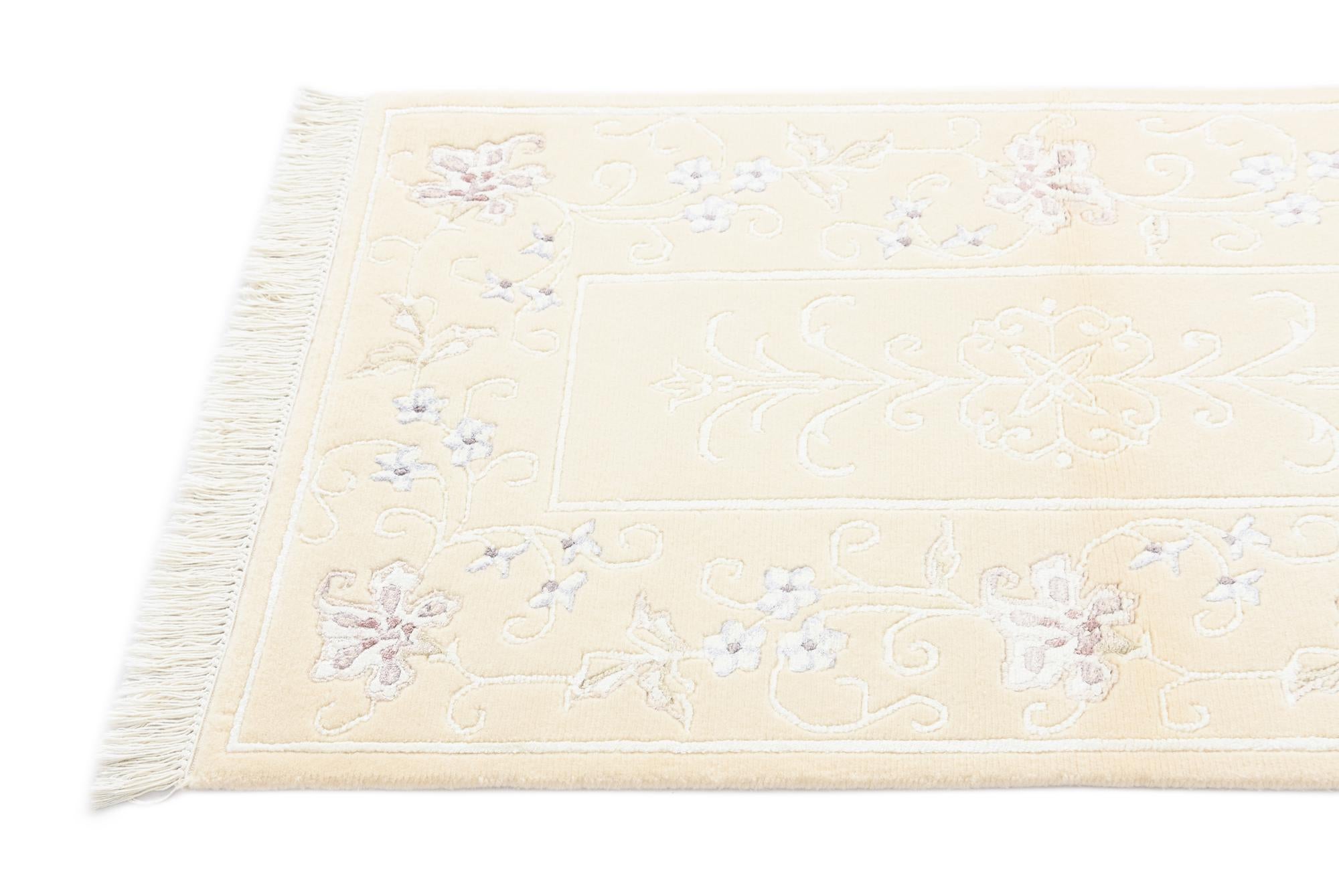 2' 7 x 4' 6 Hand Knotted Darya Wool Rug