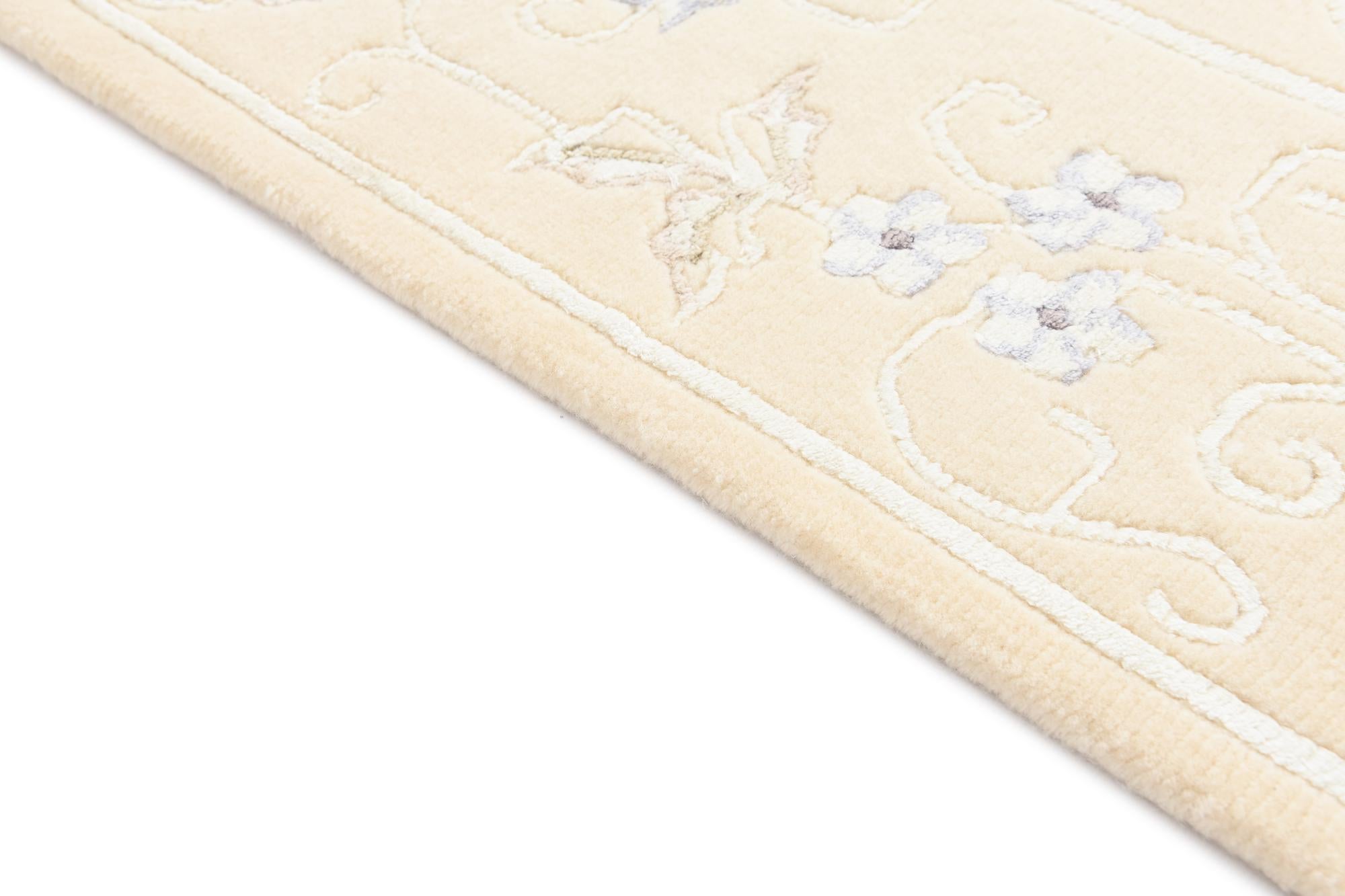 2' 7 x 4' 6 Hand Knotted Darya Wool Rug