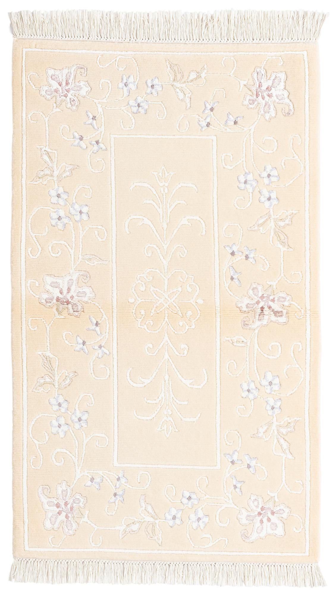 2' 7 x 4' 6 Hand Knotted Darya Wool Rug