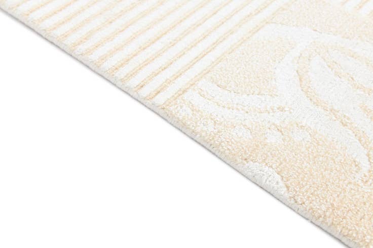 Detail image of 2' 7 x 4' 8 Hand Knotted Darya Wool Rug