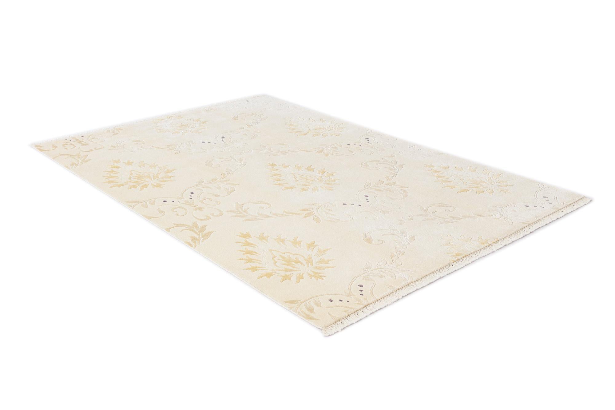 5' 6 x 7' 10 Darya Rug