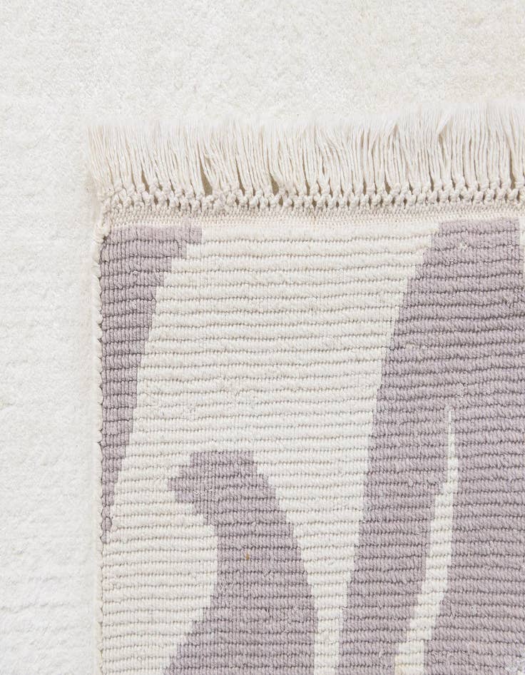 Detail image of 6' x 8' Darya Rug