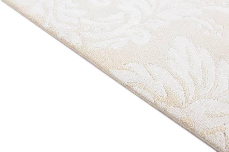 Detail image of 5' 9 x 8' Darya Rug