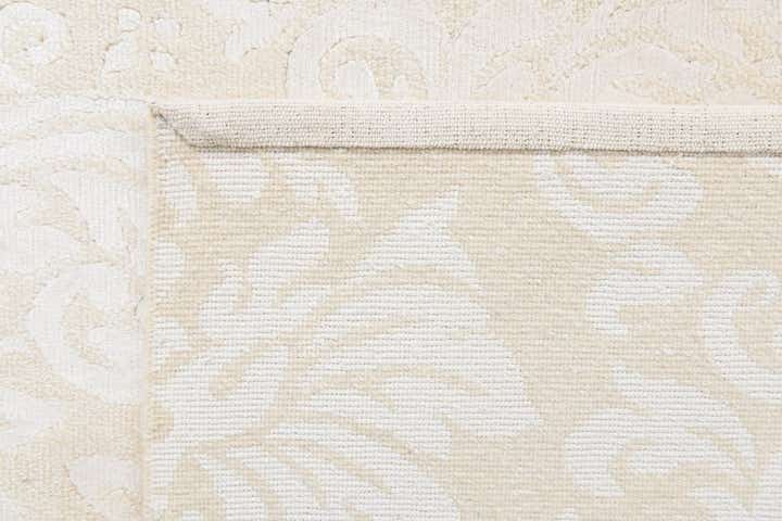 5' 9 x 8' Darya Rug