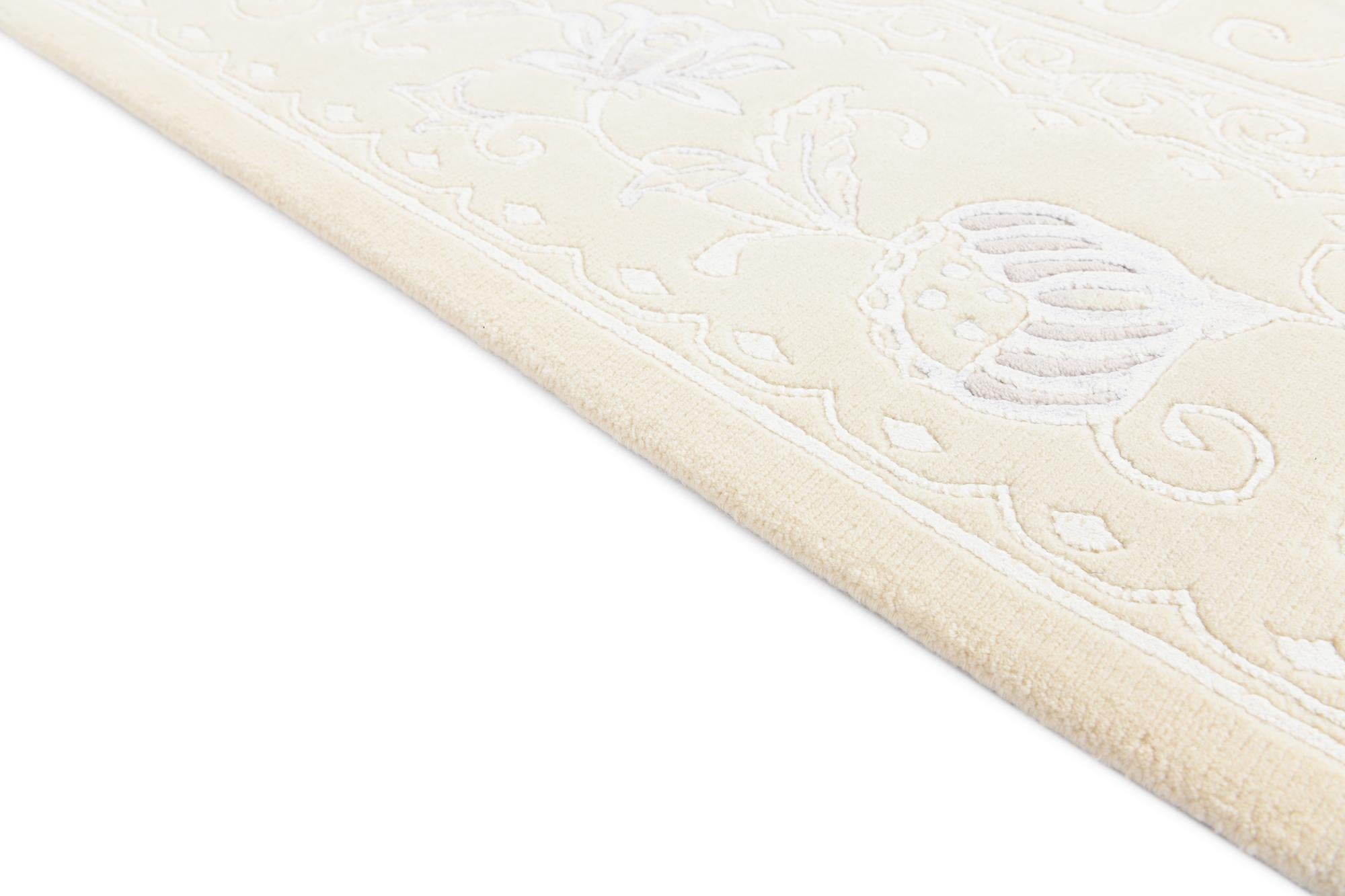 5' 10 x 7' 10 Hand Knotted Darya Wool Rug