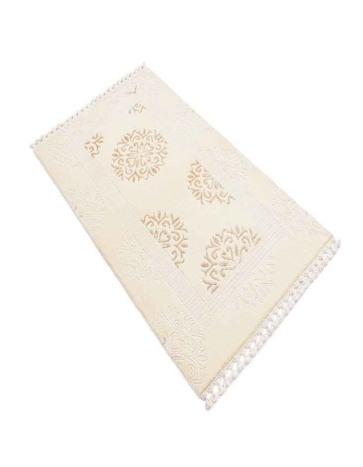 Detail image of 2' 7 x 4' 7  Hand Knotted Darya Wool Rug