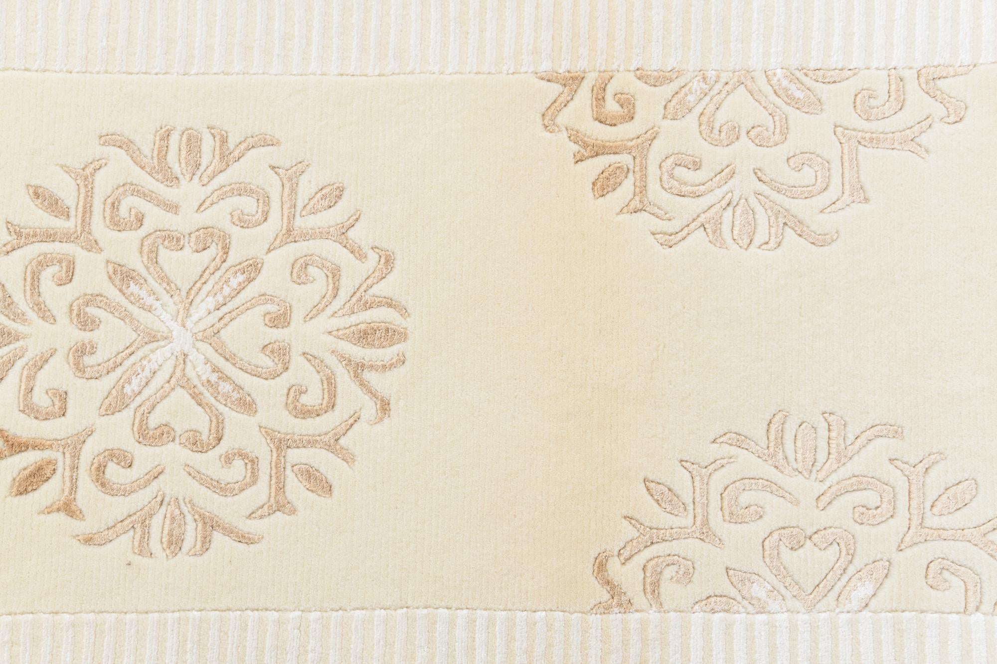 2' 7 x 4' 7 Hand Knotted Darya Wool Rug