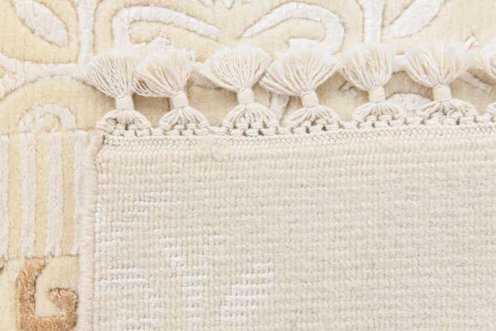 2' 7 x 4' 7 Hand Knotted Darya Wool Rug