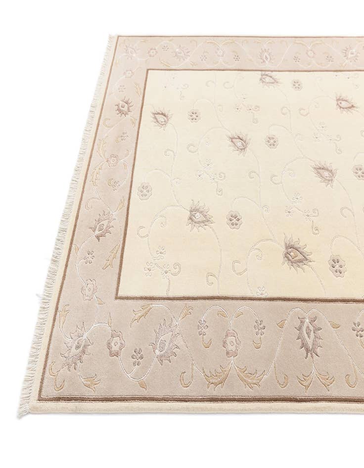 Detail image of 5' 10 x 8' Darya Rug