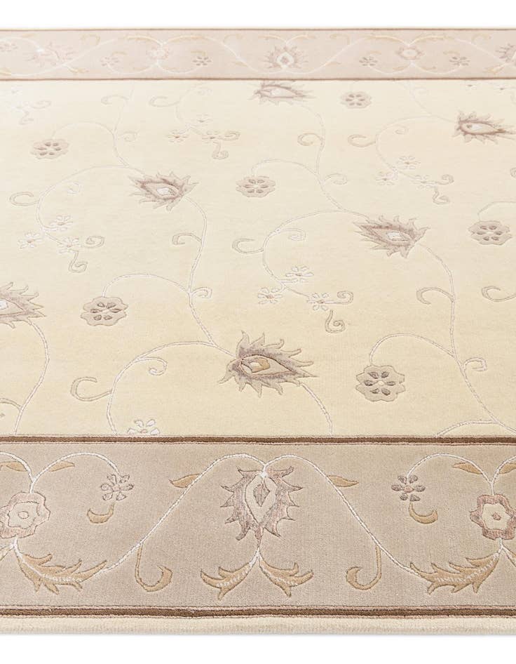 Detail image of 5' 10 x 8' Darya Rug