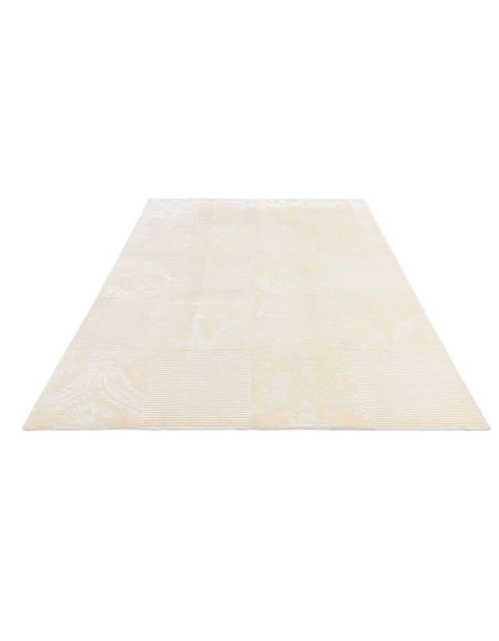 5' 9 x 8' Hand Knotted Darya Wool Rug