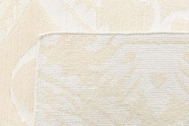 5' 9 x 8' Hand Knotted Darya Wool Rug