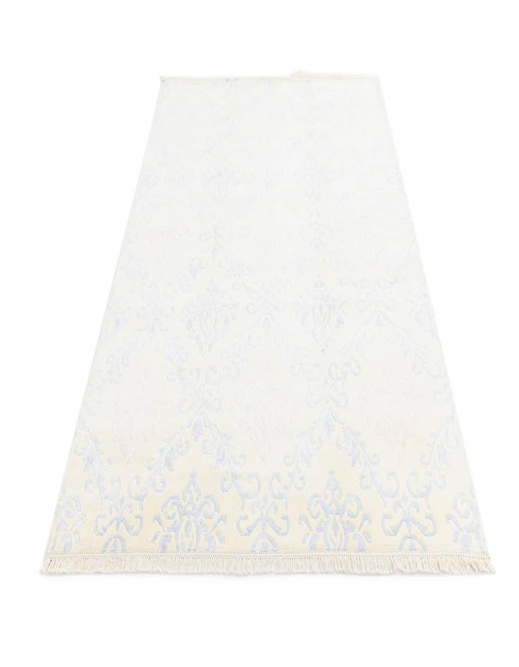 Detail image of 5' 7 x 7' 10  Hand Knotted Darya Rug