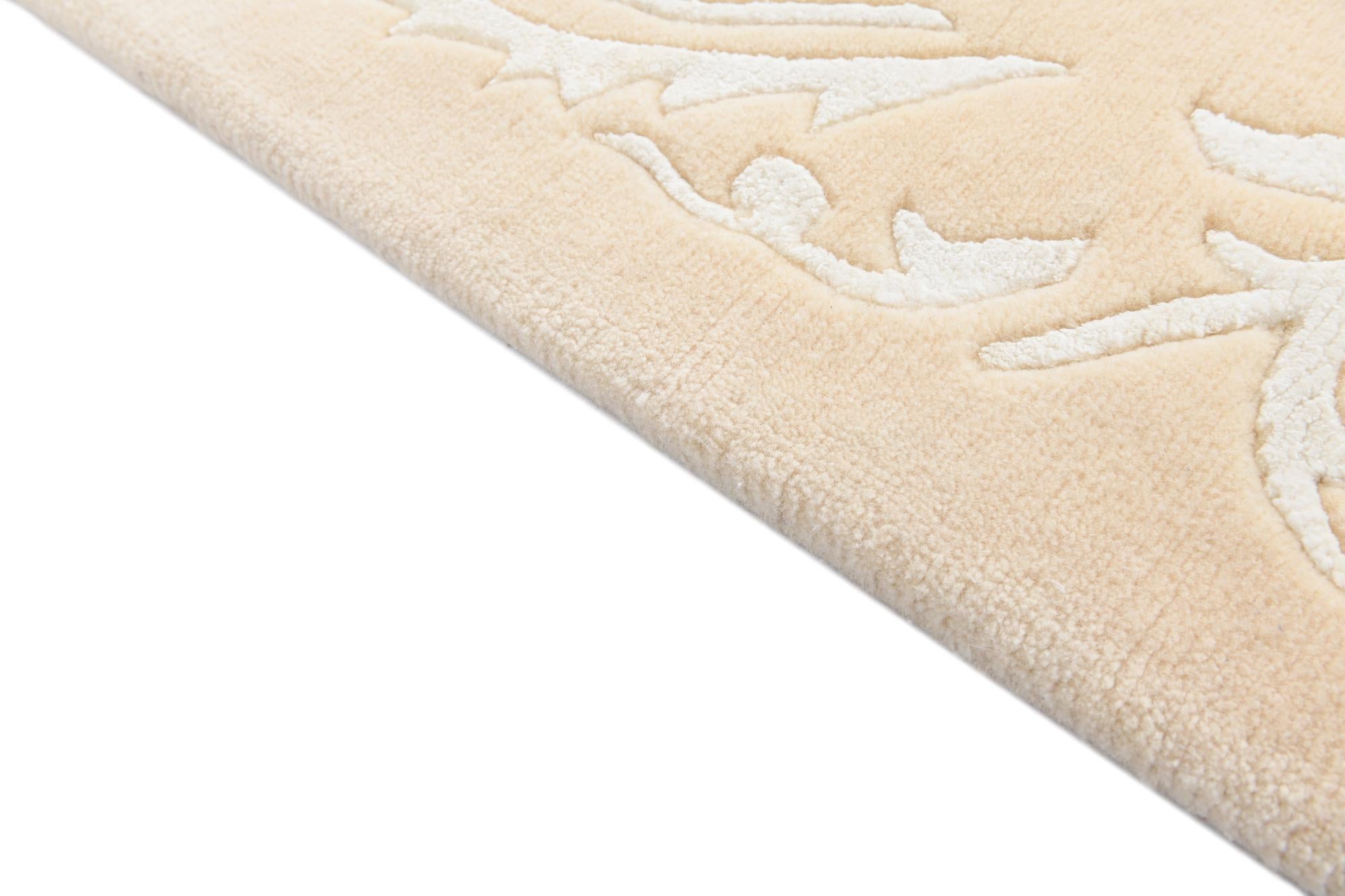 5' 8 x 7' 10 Hand Knotted Darya Rug
