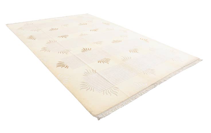 Detail image of 8' 4 x 11' 7 Hand Knotted Darya Wool Rug