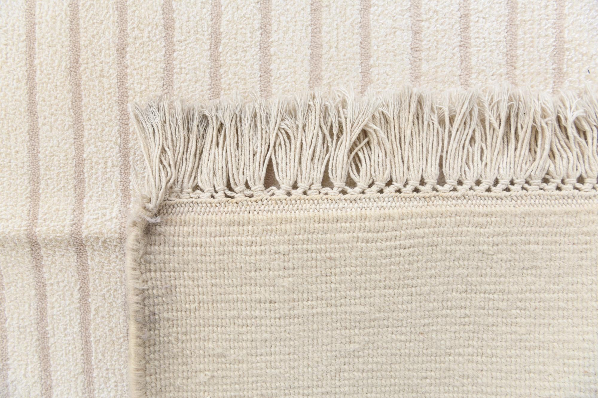 8' 4 x 11' 7 Hand Knotted Darya Wool Rug