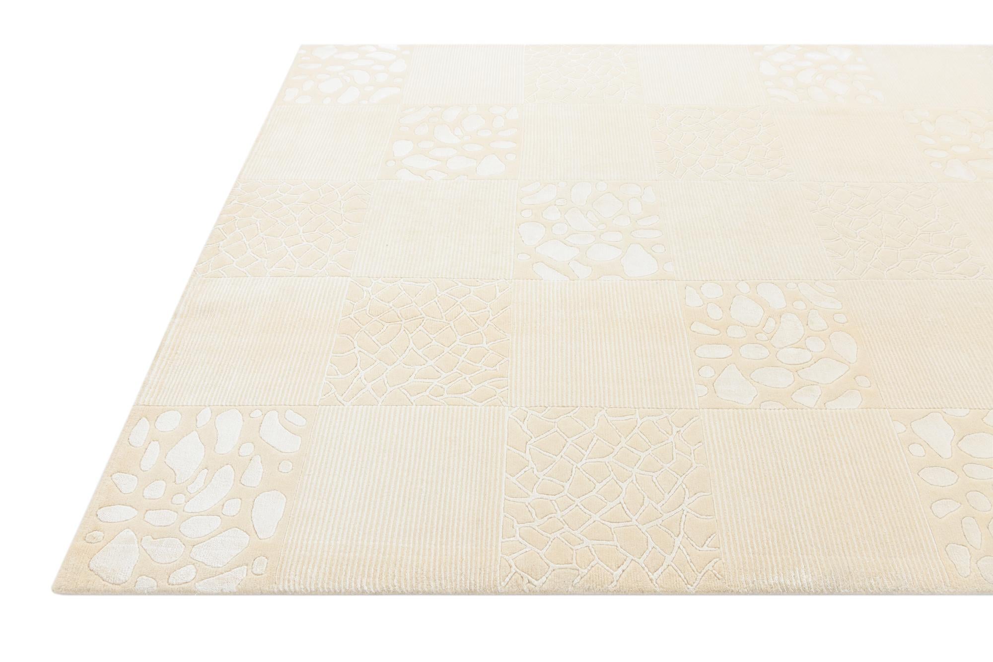 6' 8 x 9' 2 Hand Knotted Darya Rug