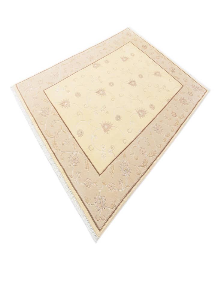 Detail image of 5' 8 x 7' 10  Hand Knotted Darya Rug