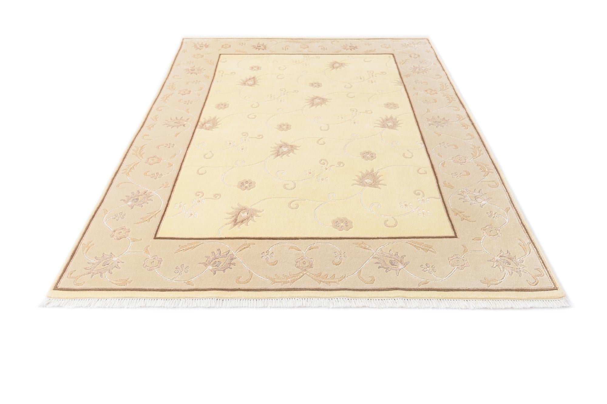 5' 8 x 7' 10 Hand Knotted Darya Rug