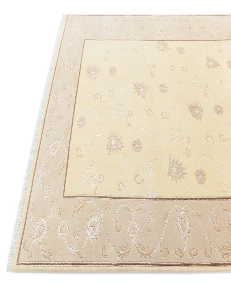 Detail image of 5' 8 x 7' 10  Hand Knotted Darya Rug