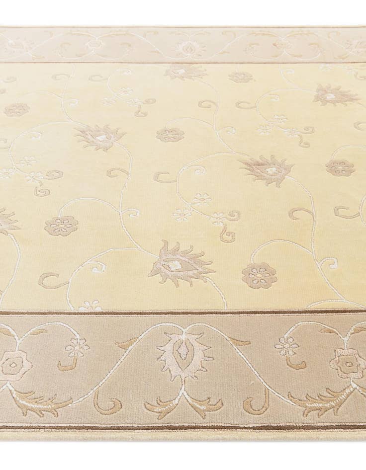 Detail image of 5' 8 x 7' 10  Hand Knotted Darya Rug