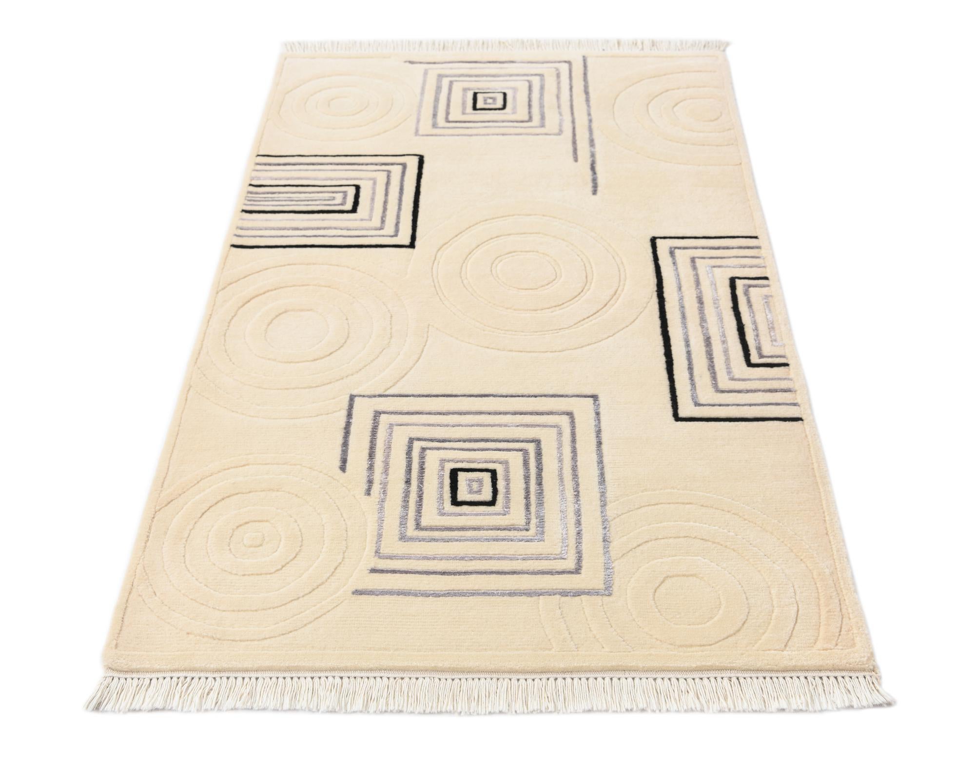 2' 11 x 4' 11 Hand Knotted Darya Rug