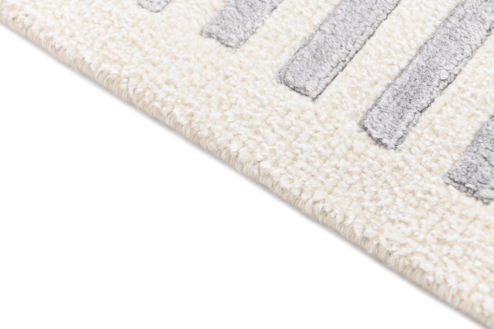4' x 6' Darya Rug