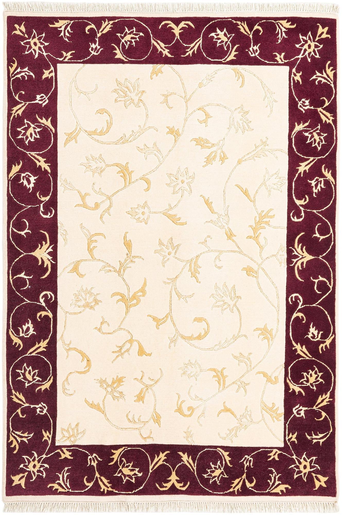 4' 7 x 6' 8 Darya Rug